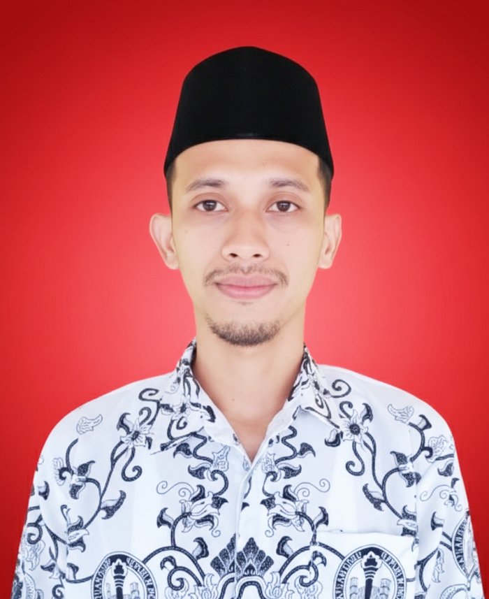 MARIO ADITYA PRATAMA, S.Pd
