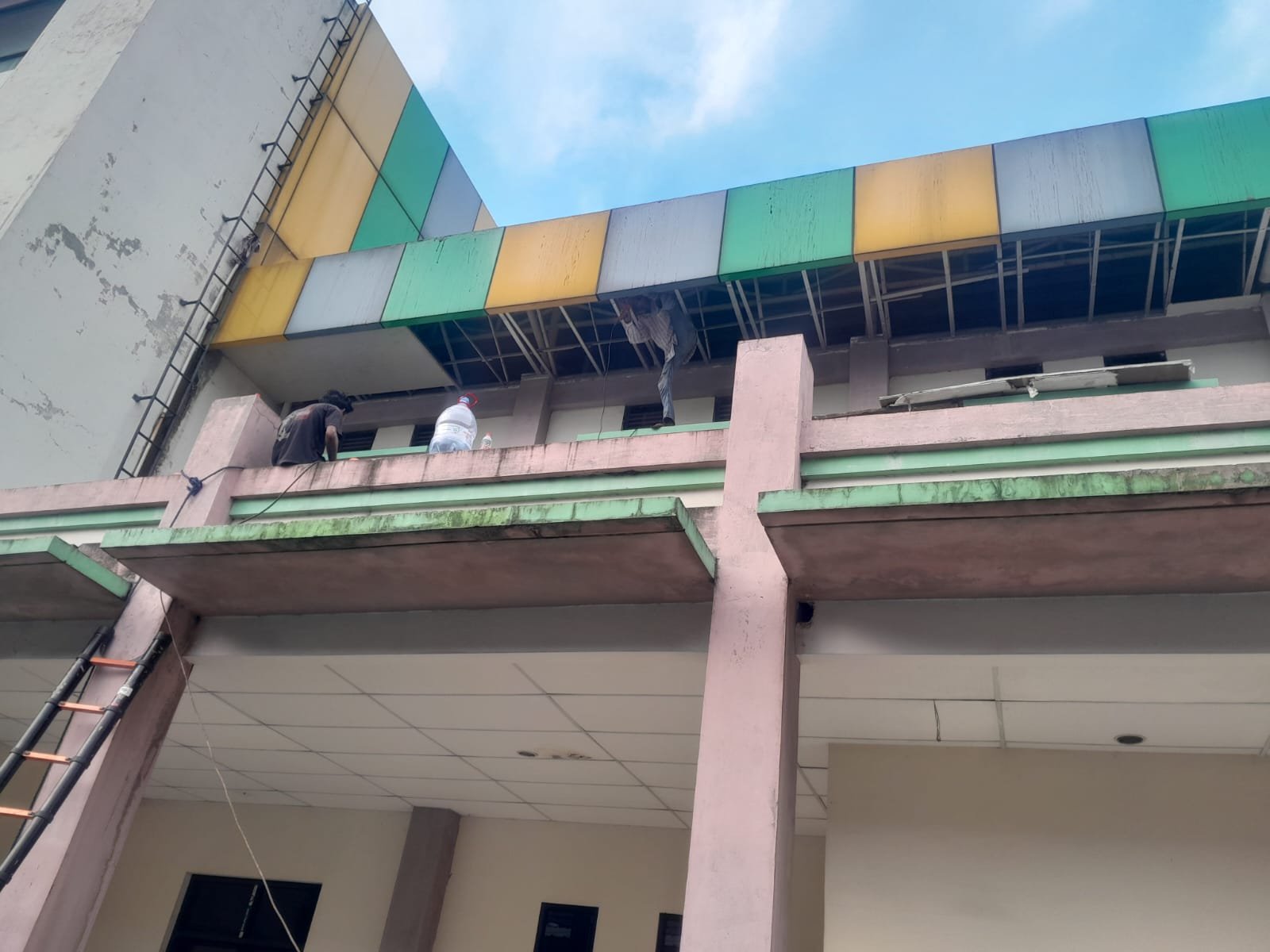 Renovasi Gedung Guru 2026