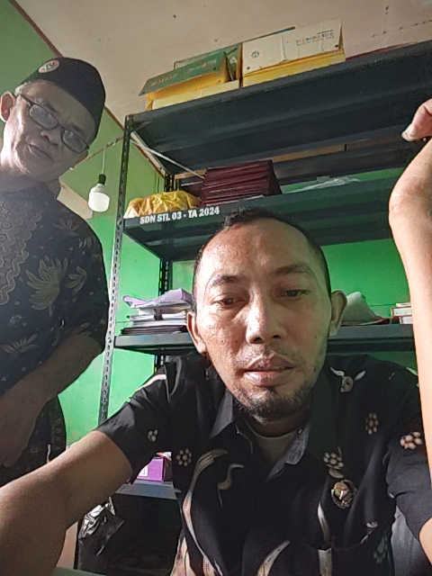 penyusunan administrasi sekolah